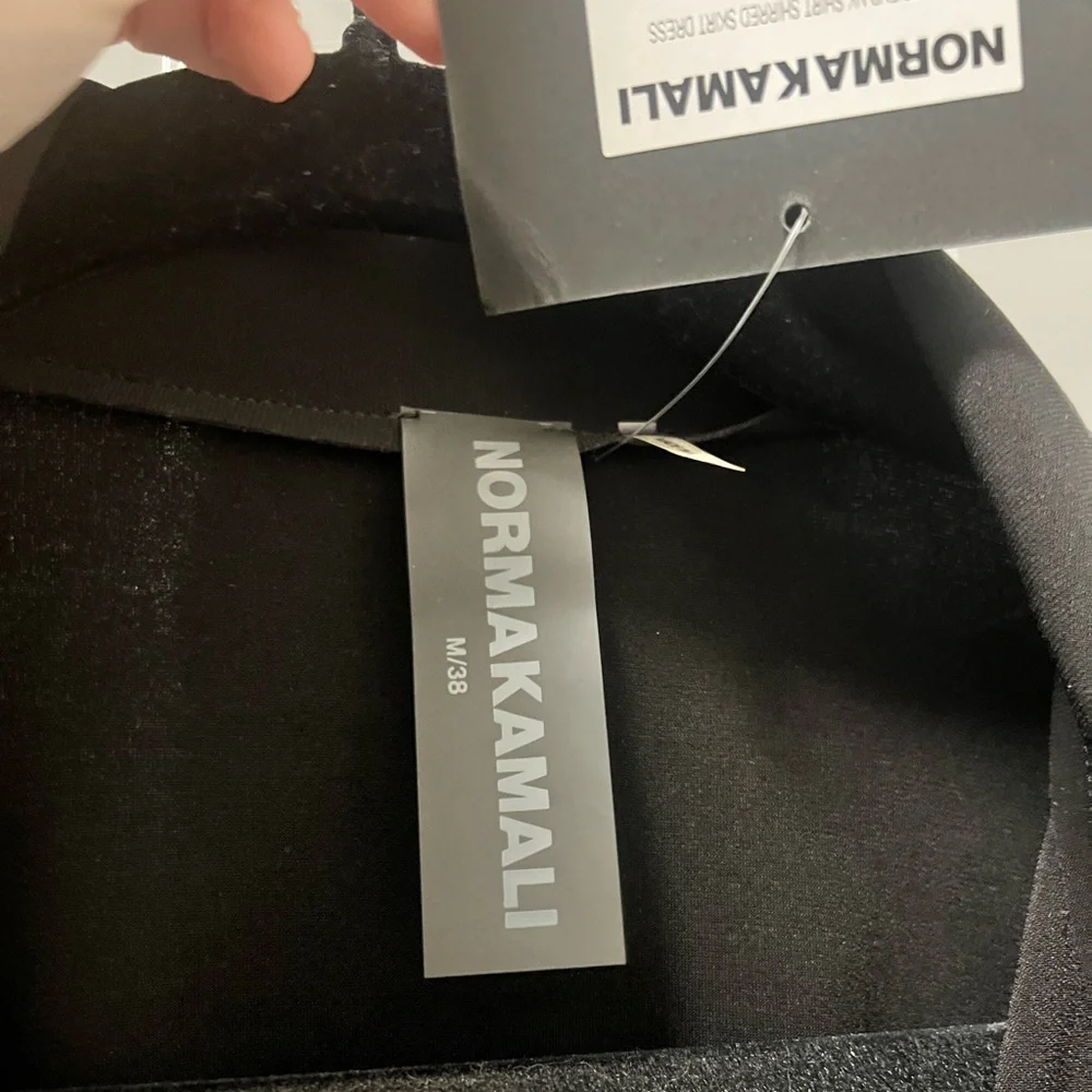 Norma Kamali Boyfriend Shirred Shirt Dress - Picture 10 of 14